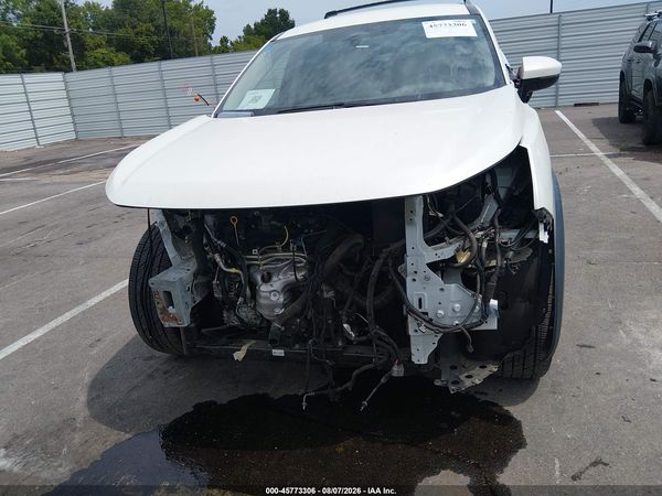 2023 NISSAN PATHFINDER SV FWD
