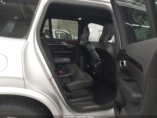 2019 VOLVO XC90 T6 MOMENTUM