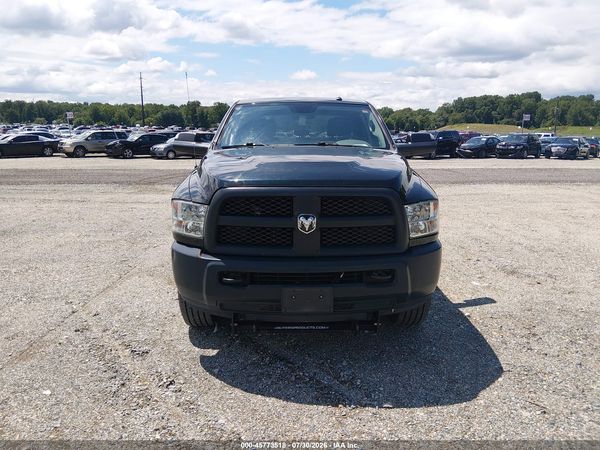 2018 RAM 3500 TRADESMAN  4X4 8' BOX