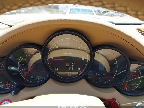 2014 PORSCHE CAYENNE