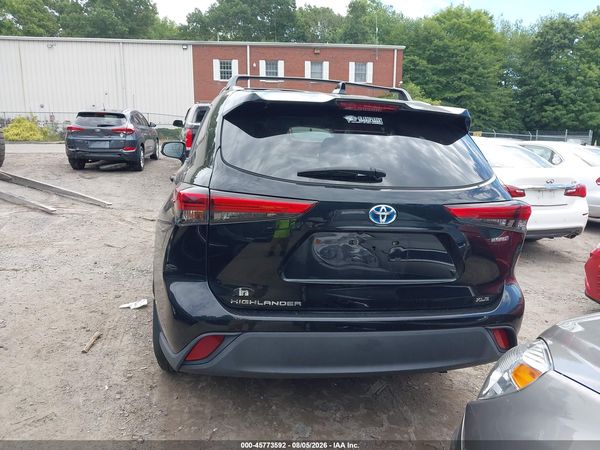 2021 TOYOTA HIGHLANDER HYBRID XLE