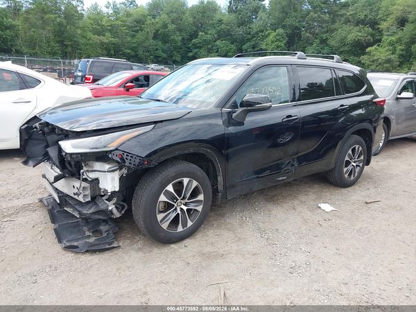 2021 TOYOTA HIGHLANDER HYBRID XLE