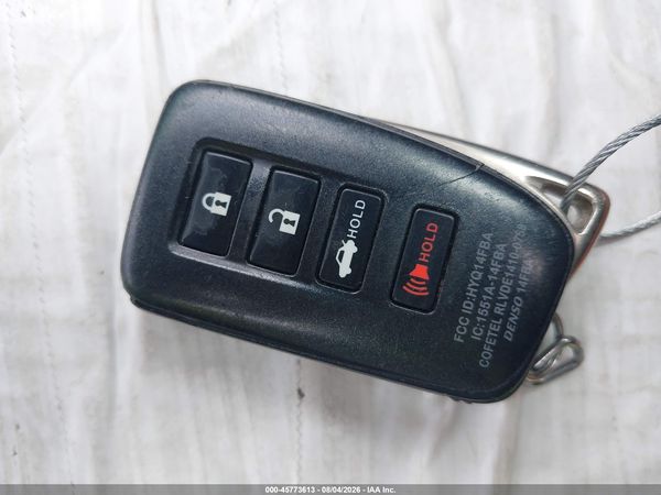 2016 LEXUS IS 200T