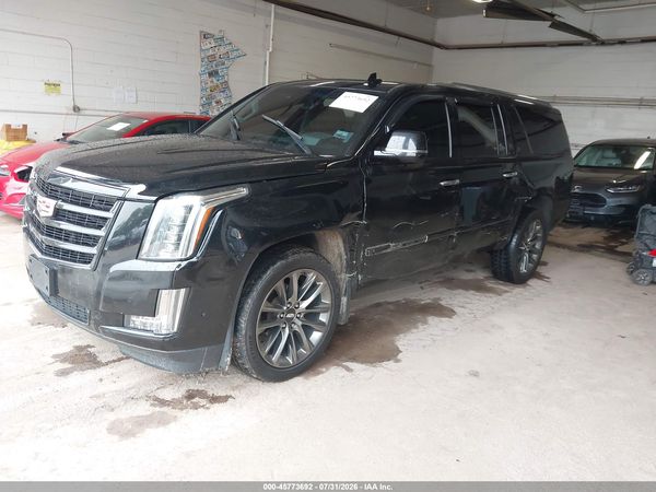 2019 CADILLAC ESCALADE ESV LUXURY