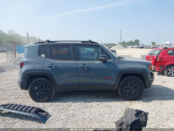 2018 JEEP RENEGADE TRAILHAWK 4X4