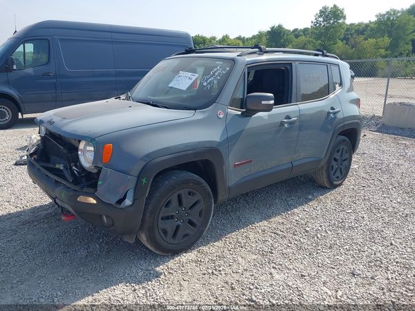 2018 JEEP RENEGADE TRAILHAWK 4X4