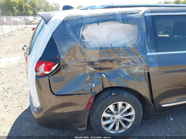 2018 CHRYSLER PACIFICA TOURING L — I6