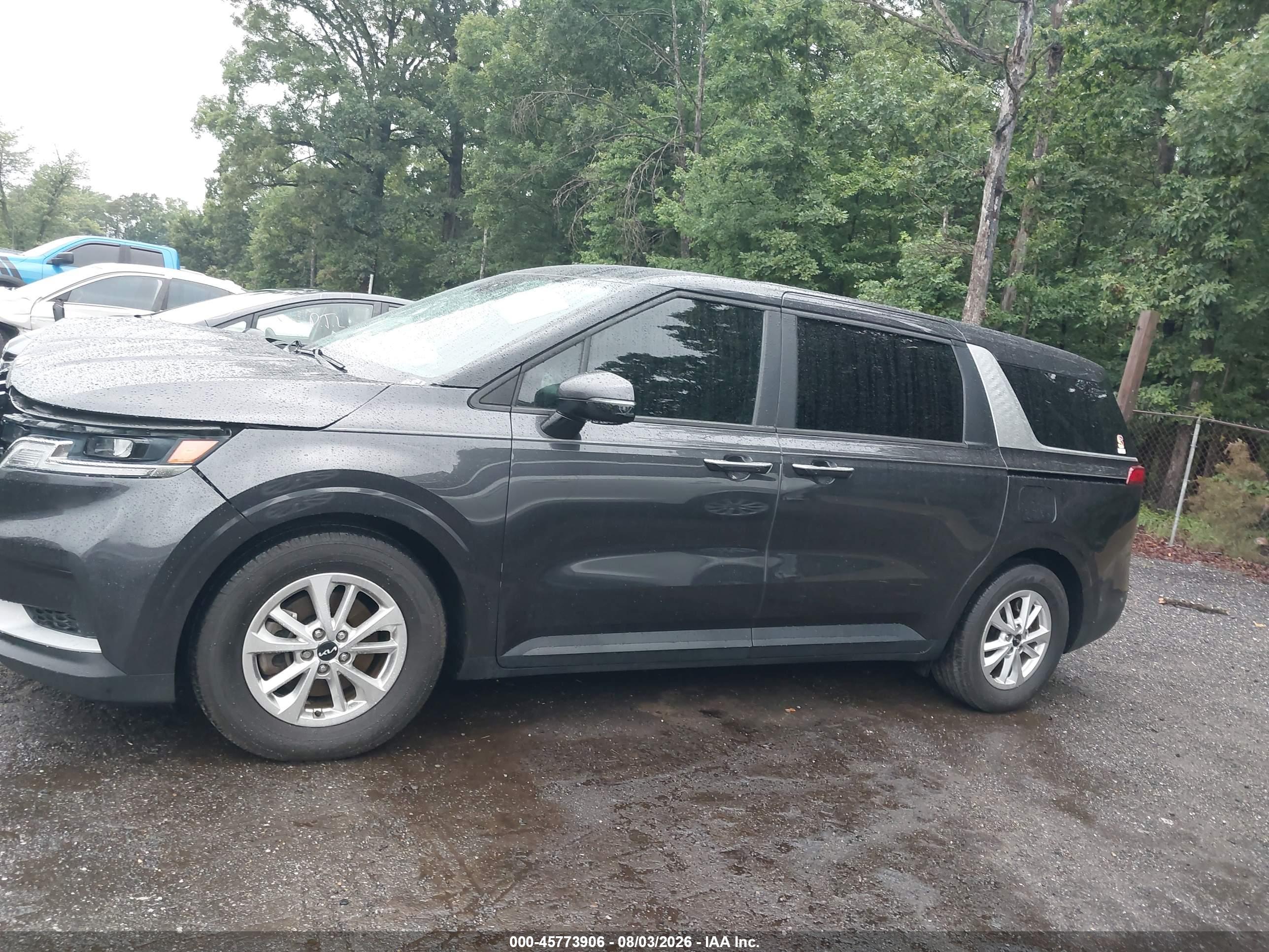 2023 KIA CARNIVAL MPV LX SEAT PACKAGE