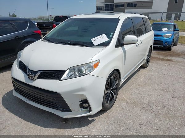 2014 TOYOTA SIENNA LIMITED V6 7 PASSENGER
