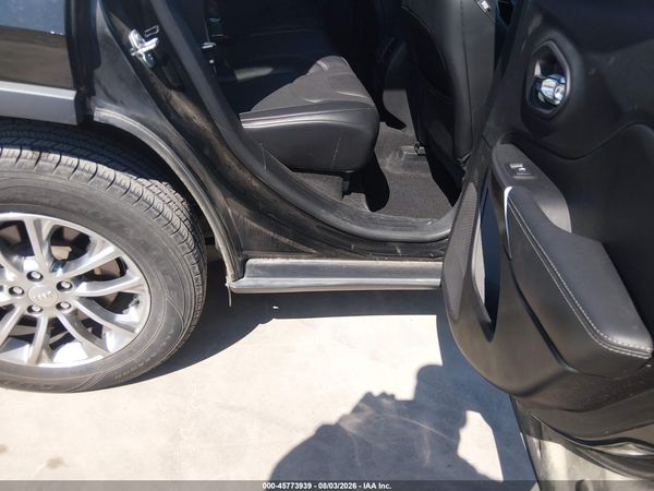 2021 JEEP CHEROKEE LATITUDE LUX 4X4