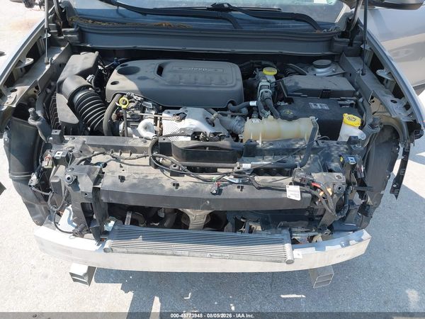 2019 JEEP CHEROKEE LATITUDE PLUS 4X4