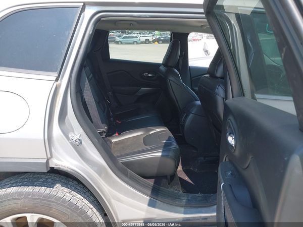 2019 JEEP CHEROKEE LATITUDE PLUS 4X4