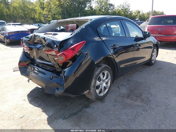 2016 MAZDA MAZDA3 I SPORT