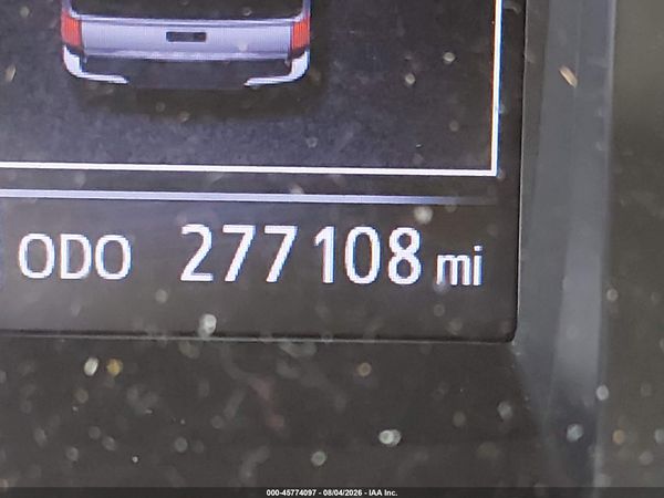 2018 TOYOTA TACOMA SR