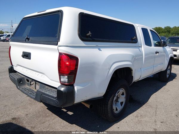 2018 TOYOTA TACOMA SR