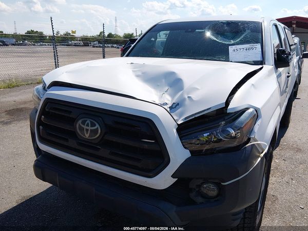 2018 TOYOTA TACOMA SR