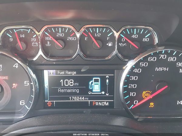 2015 CHEVROLET SUBURBAN LT — I118