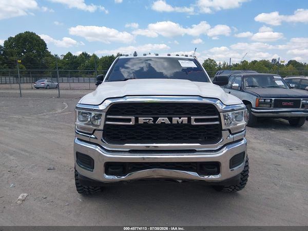 2022 RAM 2500 TRADESMAN  4X4 6'4 BOX