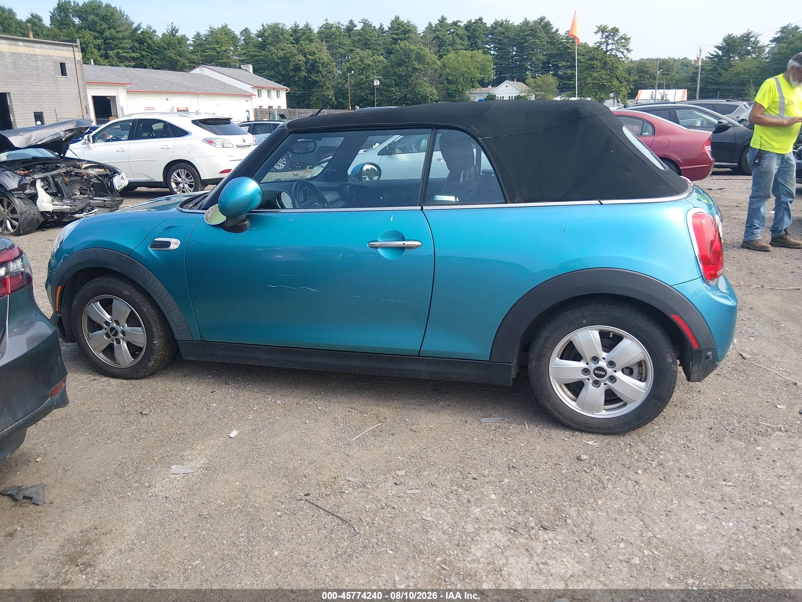 2018 MINI CONVERTIBLE COOPER