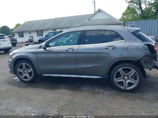 2015 MERCEDES-BENZ GLA 250 4MATIC