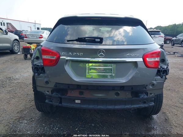 2015 MERCEDES-BENZ GLA 250 4MATIC