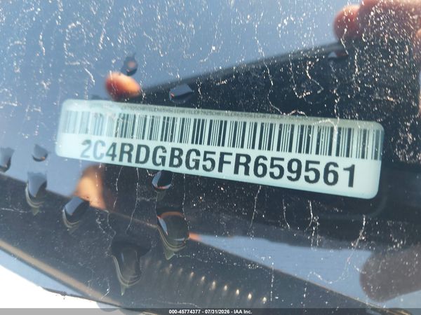2015 DODGE GRAND CARAVAN SE