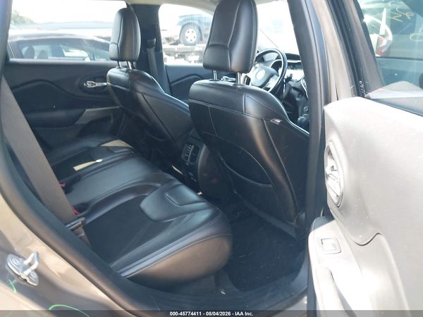 2019 JEEP CHEROKEE LATITUDE PLUS 4X4