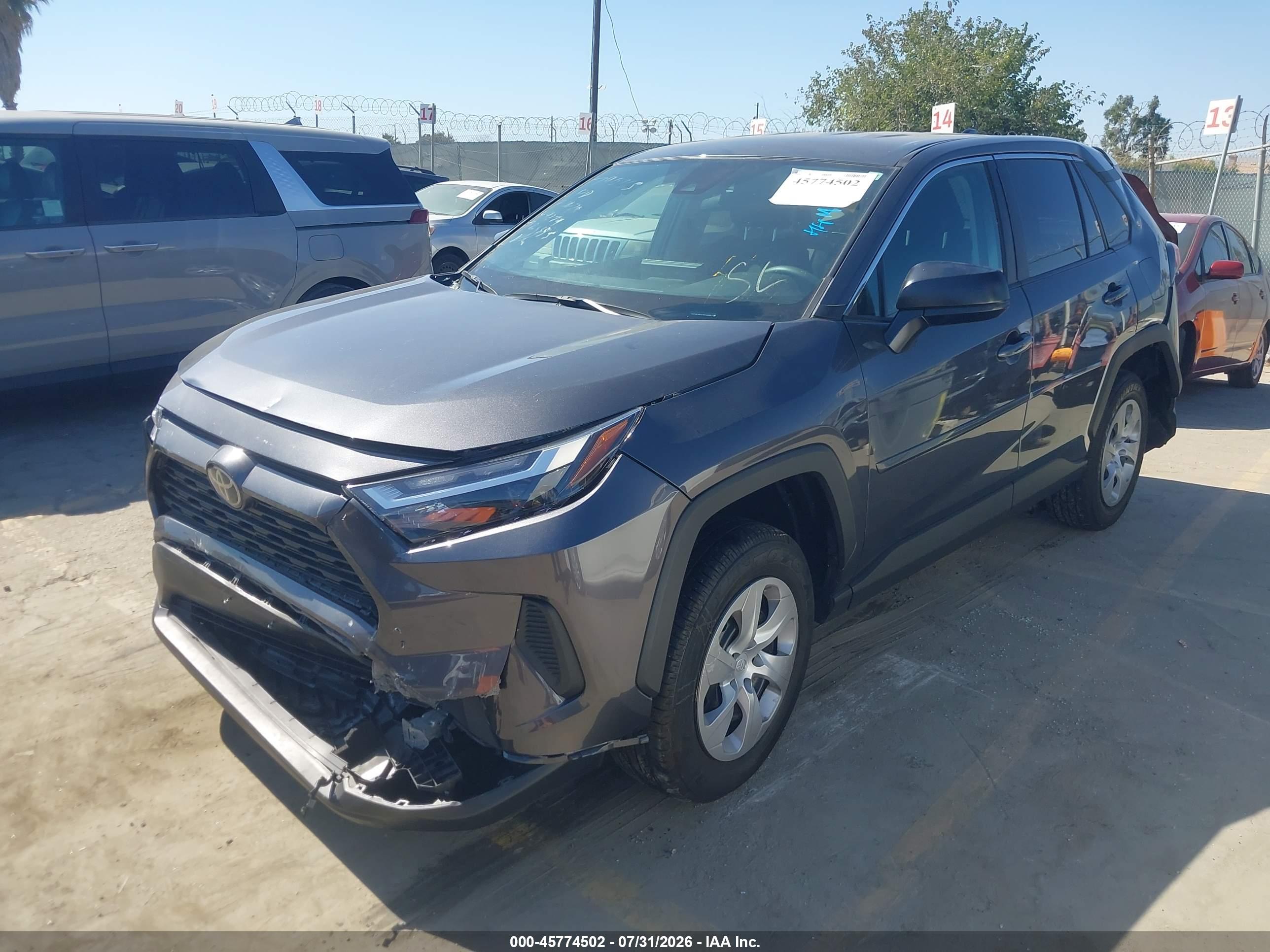 2024 TOYOTA RAV4 LE — I2