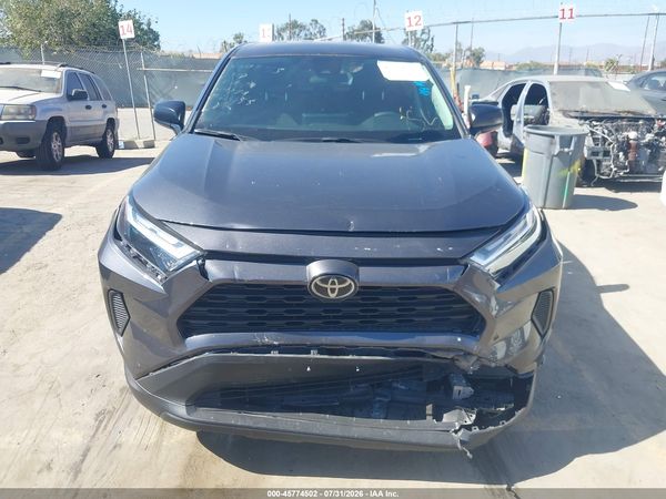 2024 TOYOTA RAV4 LE — I115