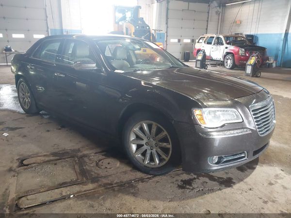2012 CHRYSLER 300 LIMITED