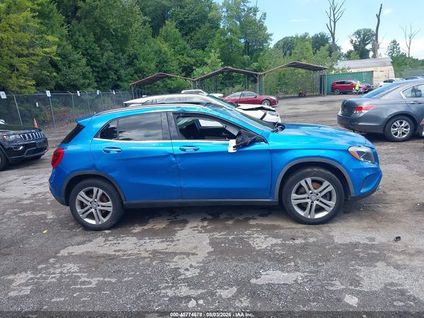 2016 MERCEDES-BENZ GLA 250 4MATIC