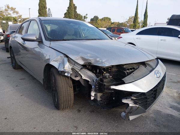 2022 HYUNDAI ELANTRA SEL