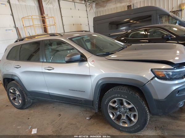 2019 JEEP CHEROKEE TRAILHAWK 4X4