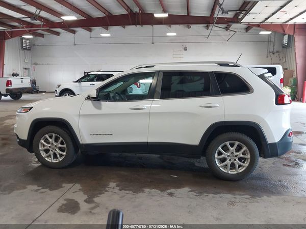 2018 JEEP CHEROKEE LATITUDE 4X4 — I117