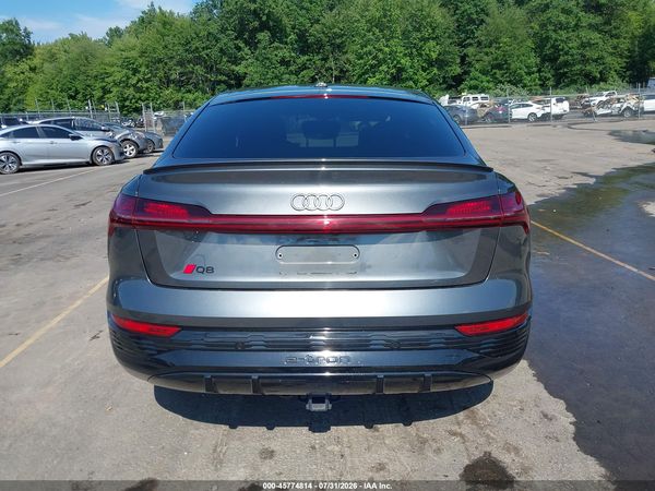 2024 AUDI Q8 E-TRON