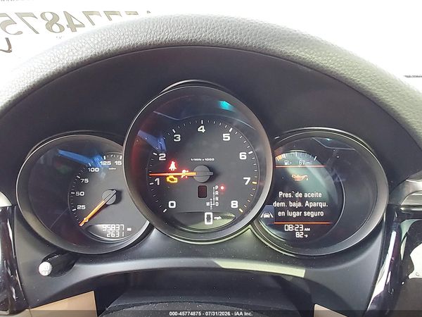 2020 PORSCHE MACAN