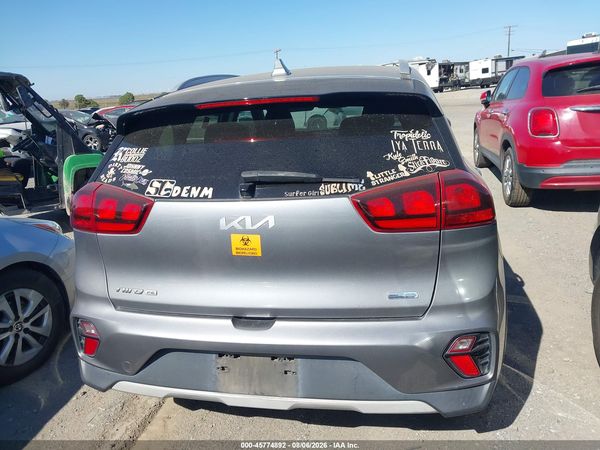 2022 KIA NIRO LX