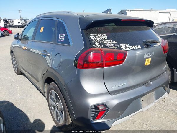 2022 KIA NIRO LX