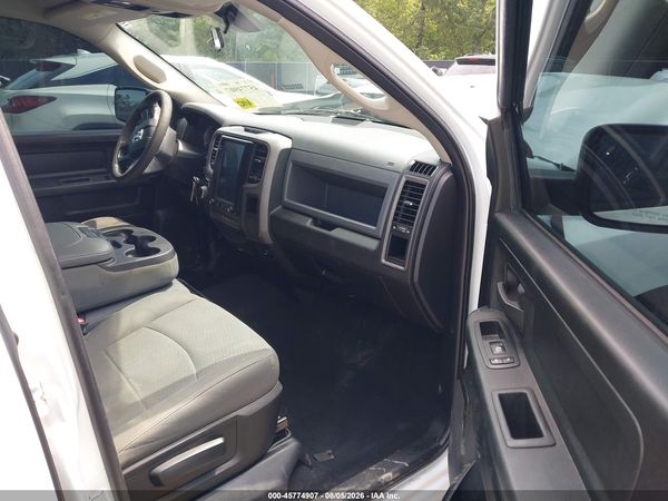 2018 RAM 1500 EXPRESS  4X2 5'7 BOX