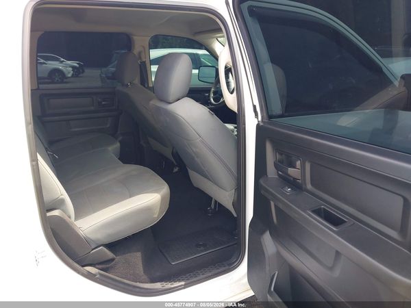2018 RAM 1500 EXPRESS  4X2 5'7 BOX