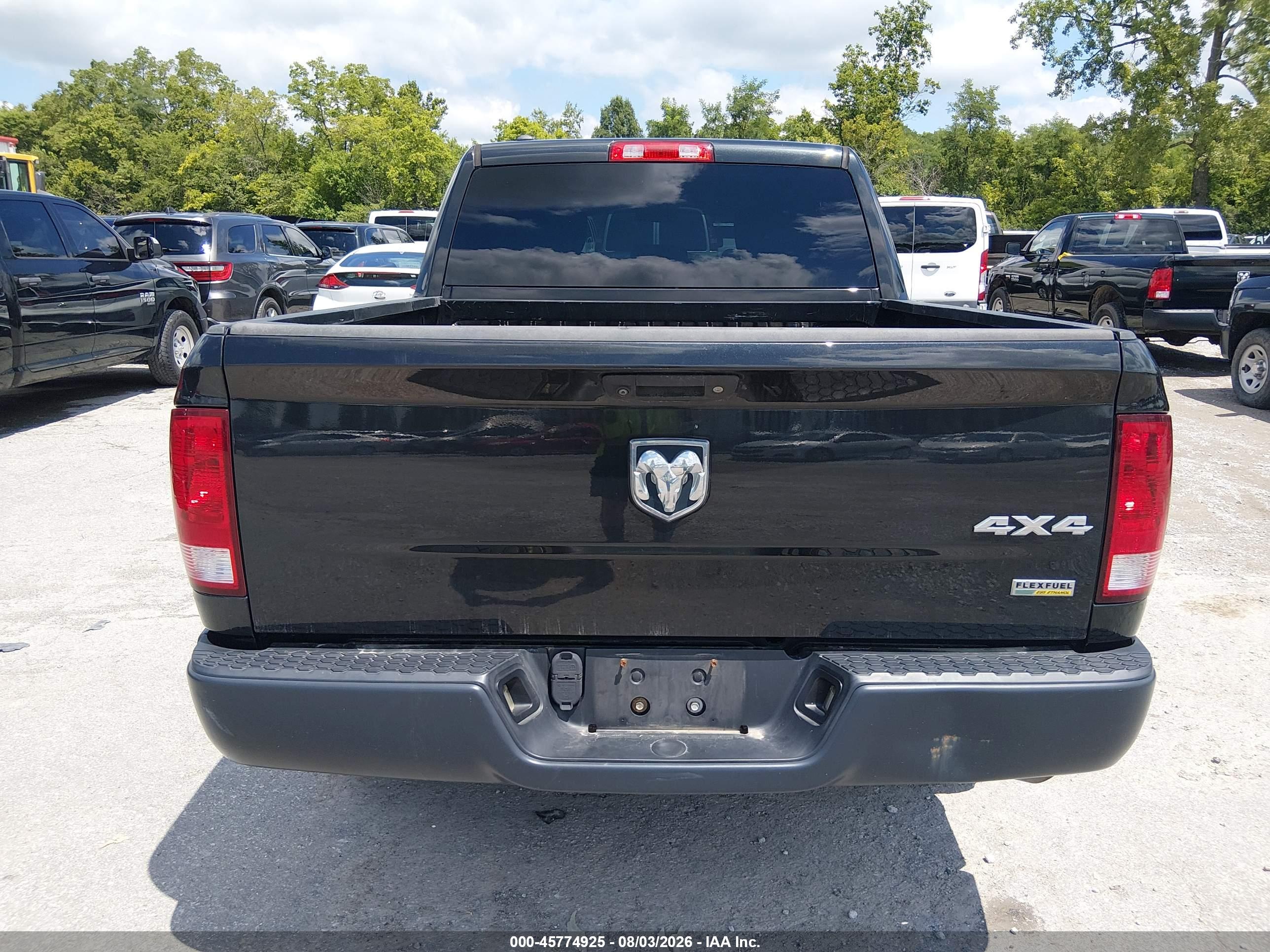 2018 RAM 1500 TRADESMAN  4X4 5'7 BOX
