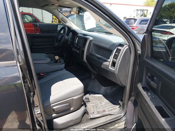 2018 RAM 1500 TRADESMAN  4X4 5'7 BOX