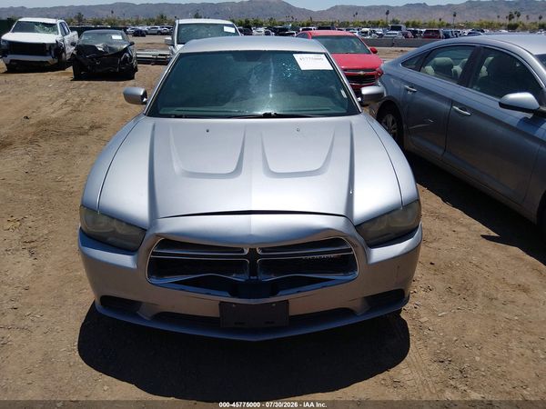 2014 DODGE CHARGER SE