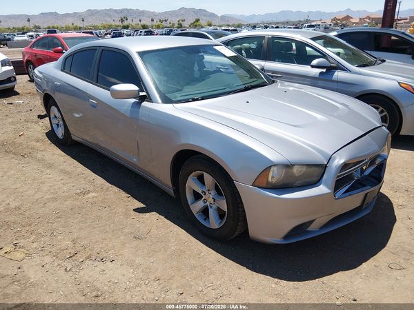 2014 DODGE CHARGER SE