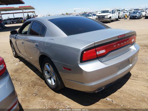 2014 DODGE CHARGER SE