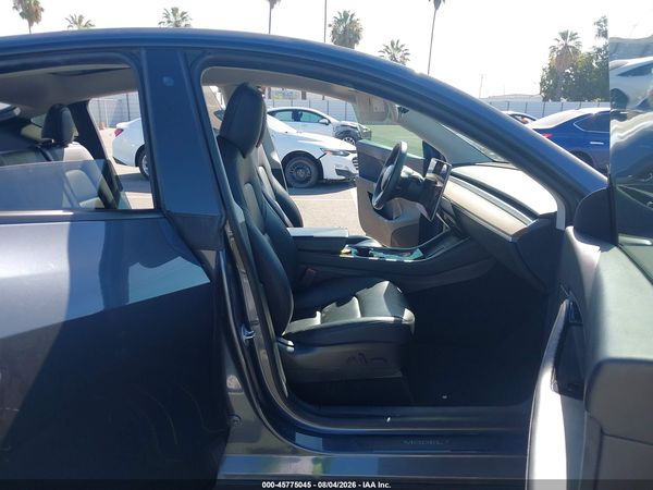 2020 TESLA MODEL Y