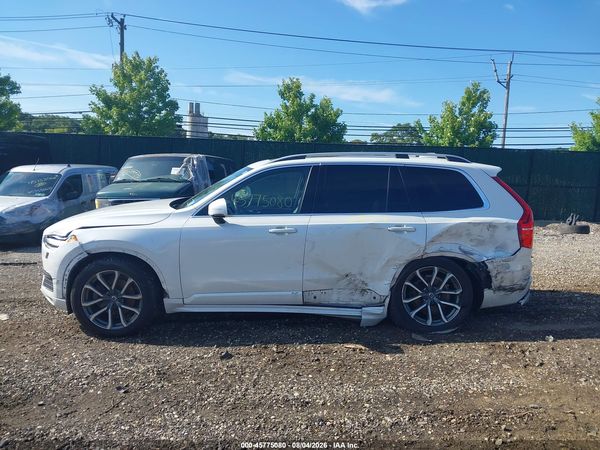 2019 VOLVO XC90 T6 MOMENTUM