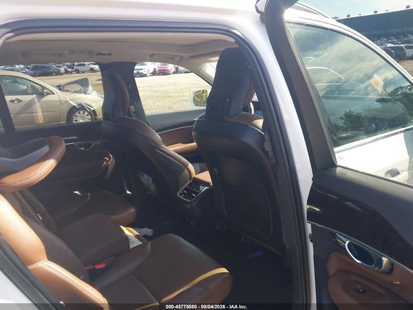 2019 VOLVO XC90 T6 MOMENTUM