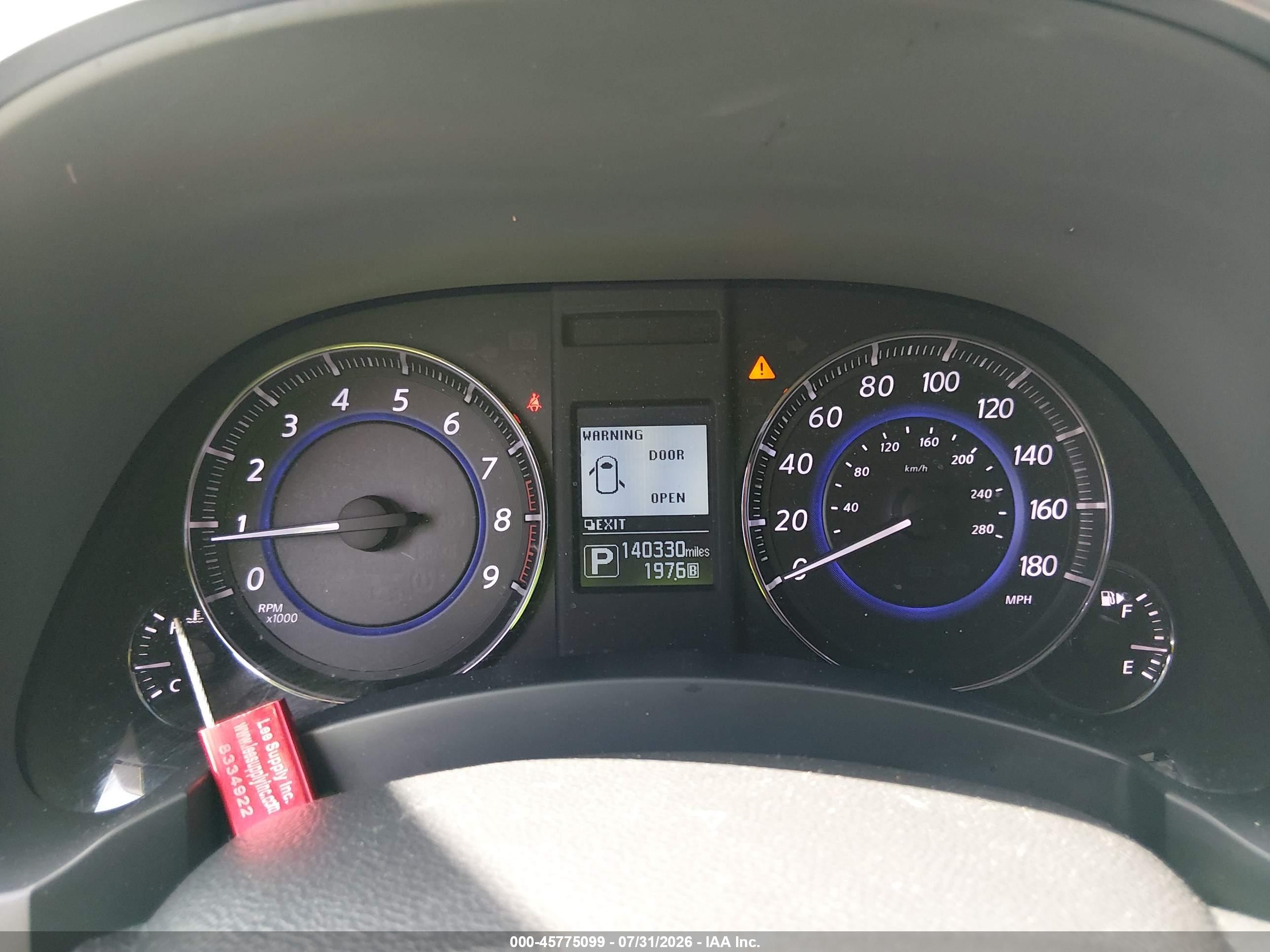 2016 INFINITI QX70