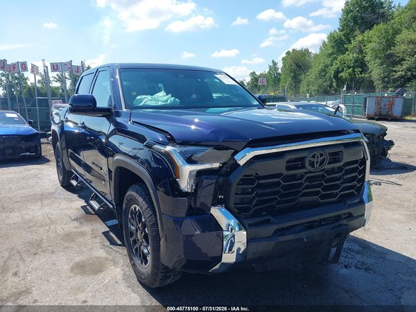 2026 TOYOTA TUNDRA SR5 CREWMAX 5.5' BED